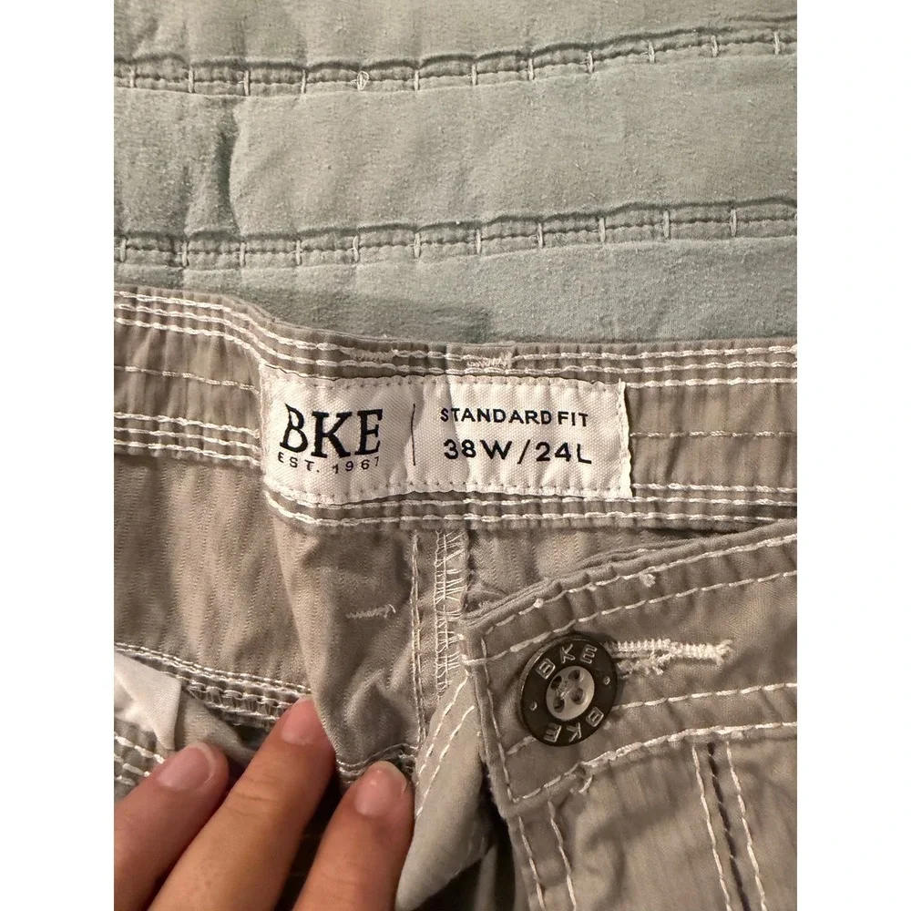 BKE Calvin Standard Fit Cargo Shorts Mens 38 Slate Gray Contrast Stitch 25843AM